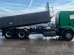 Renault Premium 385 (POMPE MANUELLE / 6X2 / MANUAL PUMP...