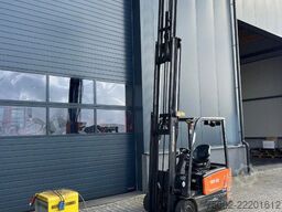 Doosan B18-T7 triplexmast, ss electrisch