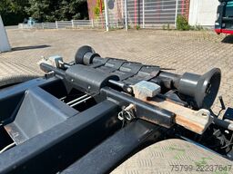 MERCEDES-BENZ 1836 Antos Abroller 4x2