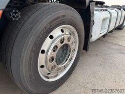 MERCEDES-BENZ ACTROS 1842 * VOLUMEN * 2 X TANK * STANDKLIMA *