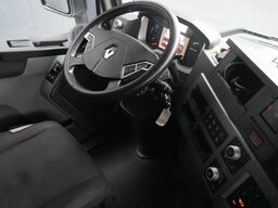 Renault T 530 mega tractor unit