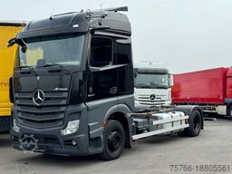 MERCEDES-BENZ ACTROS 1840 L / Staplerhalterung / Radst 5.2 m