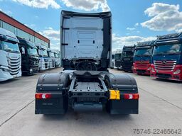 MERCEDES-BENZ ACTROS 1846 * ADR * RETARDER * STANDKLIMA * ACC