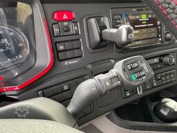 SCANIA R590 6x4 Kurzholz Kran und Schemel nach Wahl