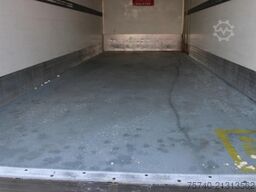 Iveco Eurocargo 140E + CARRIER + MANUAL + ATP!!  LIFT...