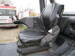 Linde H30D-02 Triplex-Freihub 4,7m Hubhöhe + Seitenschie