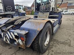 TERBERG RT283 /TERMINAL TRACTOR 4X4/ TURNING CHAIR. /AU...