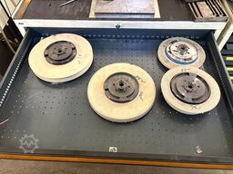 KIND Workshop drawer cabinet with contents