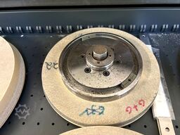 KIND Workshop drawer cabinet with contents