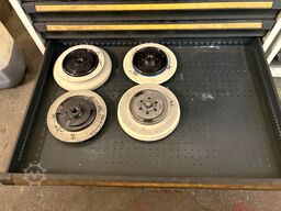 KIND Workshop drawer cabinet with contents