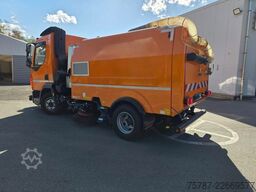 DAF XB 210 Kehrmaschine wie neu Brock VS4 Kehraufbau