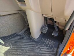 DAF XB 210 Kehrmaschine wie neu Brock VS4 Kehraufbau