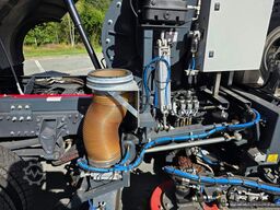 DAF XB 210 Kehrmaschine wie neu Brock VS4 Kehraufbau