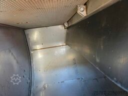 DAF XB 210 Kehrmaschine wie neu Brock VS4 Kehraufbau