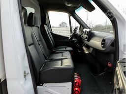 Mercedes-Benz Sprinter 215CDI Pritsche,3.259mmRadstand,MBUX