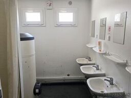  20FT SANITÄRCONTAINER Container