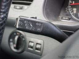 VW Caddy 1.6 TDI - Airco - Cruise - Navi - €1.990,...