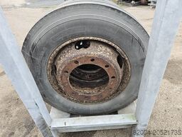 DIVERS 275/70 R 22.5