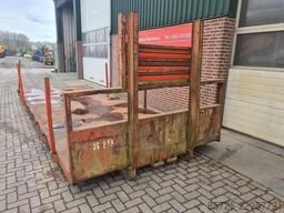  Container flat