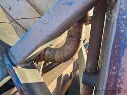 VAN HOOL Tankchassis mit Tankcontainer