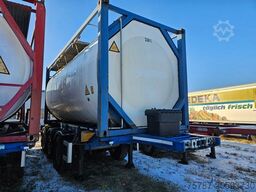 SCHMITZ CARGOBULL Tankcontainer Chassis+Tankcontainer Schwallwand