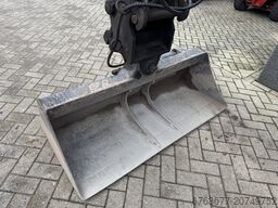 TAKEUCHI TB175 Graafmachine Rups 2008 Yanmar  Diesel inclusief 5 bakken + palletvork