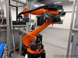KUKA KR 22 R1610-2 /SEL