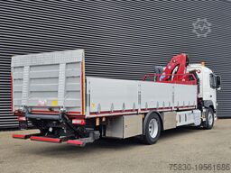 Volvo FM 330 4x2 / EFFER 12.5 t/m CRANE / KRAN