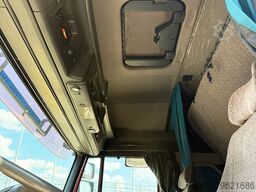 Iveco EUROSTAR 240E38