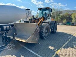 LIEBHERR L538
