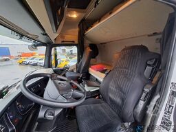 Mercedes-Benz 4158LS 8x4 + Euro Mega 1+4 (Low hour readings)