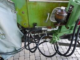 Fendt Farmer 238 3S Rundhauber / Baas Frontlader