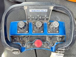 MERCEDES-BENZ AROCS 3743 * Betonpumpe + FUNK * 8x4 * TOP