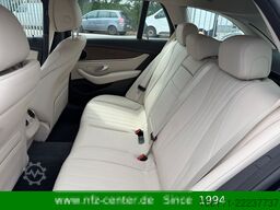 MERCEDES-BENZ E 300 de 4Matic Exklusiv Leder Nappa Massage