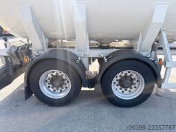  HMK Bilcon 30 t. 42 m3 Silo tank 6 Compartment