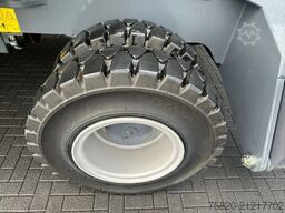 Fuchs MATERIAL HANDLER/UMSCHLAGBAGGER/OVERSLAGKRAAN 2...