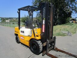 Halla HDF30 - Triplex-Freihub 4,80m - 3 Ton. Hubkraft