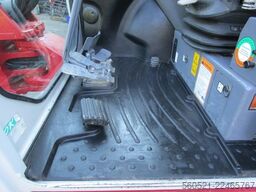 Takeuchi TB 370 - Powertilt + Schnellwechsler-Klima-4 Löffe