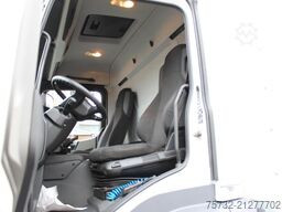 Mercedes-Benz Antos 1830 E6 Koffer 9,7m   LBW   Rolltor