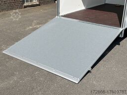 Hapert SAPPHIRE L-2 GRAU I RAMPE 300X180X180CM 2000KG