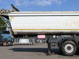 SCHMITZ CARGOBULL SGF S3 Kippmulde Liftachse