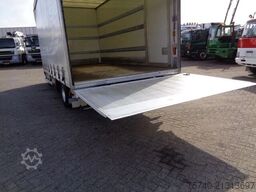 Iveco Eurocargo 80EL21 Manual + Euro 6 + Dhollandia Lift