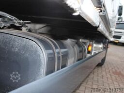 MAN TGL 8.220 + EURO 6 + LIFT