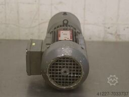 SEW Vector R40 DT80K-4