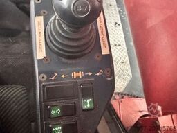 LIEBHERR LTM 1060.2 Garagenfahrzeug, Top, deutscher Kran