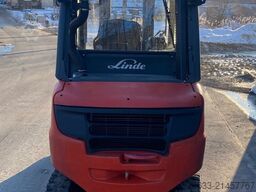 Linde Stapler Typ H35D-02