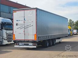 Aardbeienkwekerij Ros BV Aardbeienkwekerij Ros BV Aardbeienkwekerij Ros BV