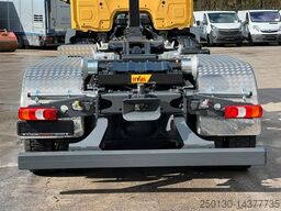 MERCEDES-BENZ Arocs 2646 mit HYVA  2047-S Abrollkipper *NEU*