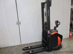 TOYOTA SWE120