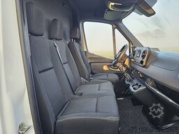MERCEDES-BENZ SPRINTER 211 CDI L2H1